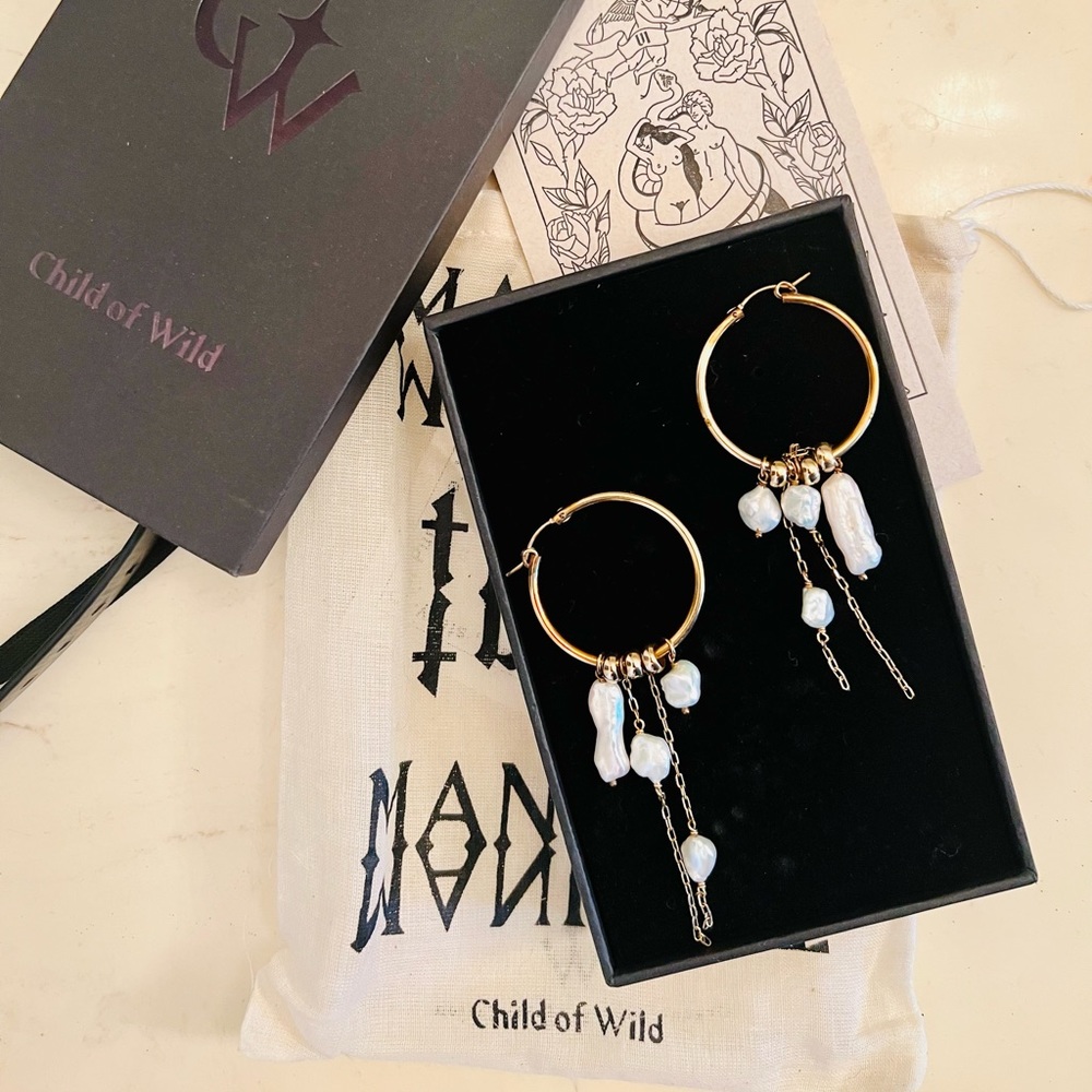 Child of Wild pearl earrings